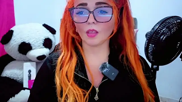 Alexatexa2929 online show from October 2025 09:00:02 PM