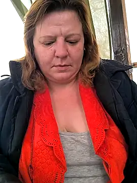 Snapshot of jusichka chatting on February 2025 07:48:01 AM jusichka online show from February 2025 07:48:01 AM