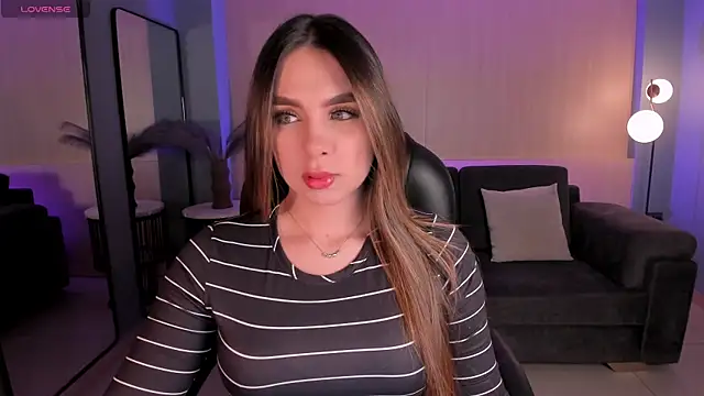 EloisaOlivero online show from October 2025 12:04:02 PM