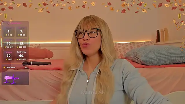 Snapshot of estivalae chatting on October 2025 11:16:01 AM estivalae online show from October 2025 11:16:01 AM