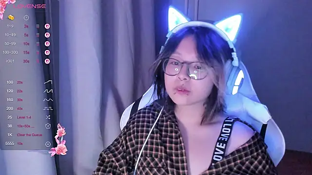 maydaykimmy online show from November 2025 08:55:01 PM