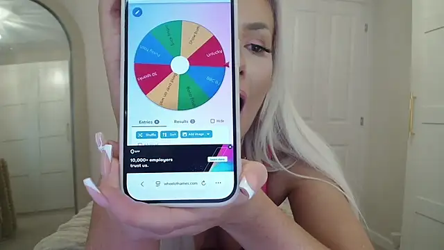 Snapshot of BeccaBailey chatting on December 2025 08:25:02 PM BeccaBailey online show from December 2025 08:25:02 PM