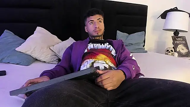 Snapshot of JuanCamiilo_66 chatting on October 2025 03:12:02 AM JuanCamiilo 66 online show from October 2025 03:12:02 AM