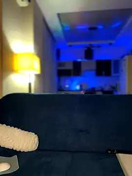 Snapshot of DinaTasty chatting on October 2025 06:09:01 PM DinaTasty online show from October 2025 06:09:01 PM