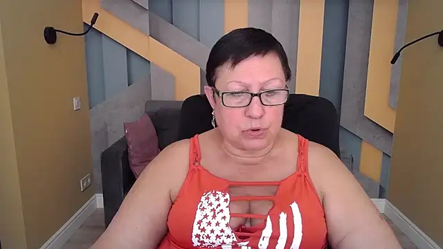 BarbaraTurners online show from October 2025 07:00:01 PM