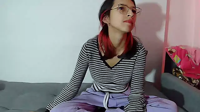 Katalleya jyj online show from January 2025 02:46:01 PM