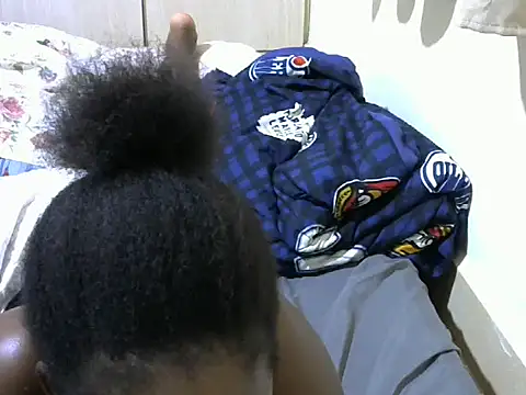 Snapshot of queen-sasha chatting on February 2025 02:42:02 PM queen-sasha online show from February 2025 02:42:02 PM