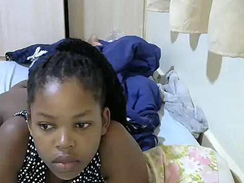 Snapshot of queen-sasha chatting on March 2025 06:09:01 AM queen-sasha online show from March 2025 06:09:01 AM