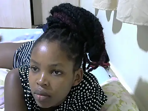 Snapshot of queen-sasha chatting on March 2025 10:42:01 PM queen-sasha online show from March 2025 10:42:01 PM