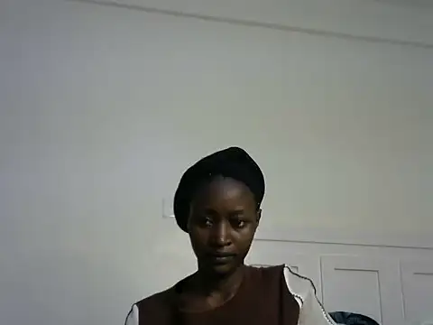 thicky anncy online show from December 2024 06:48:01 PM