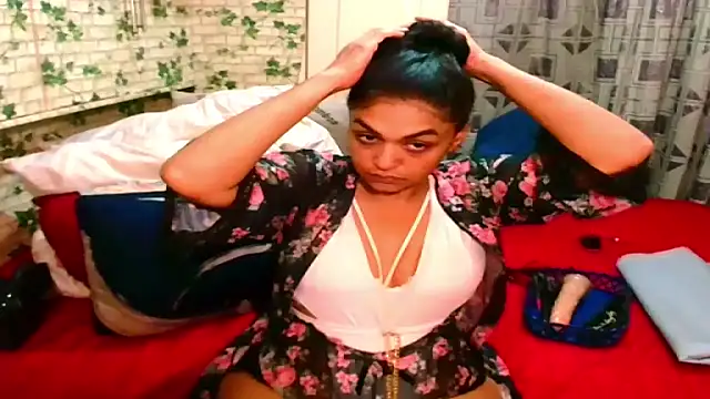 Snapshot of Indian_Blaze00 chatting on March 2025 07:26:02 PM Indian Blaze00 online show from March 2025 07:26:02 PM