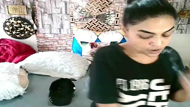 Snapshot of Indian_Blaze00 chatting on October 2025 09:55:01 AM Indian Blaze00 online show from October 2025 09:55:01 AM