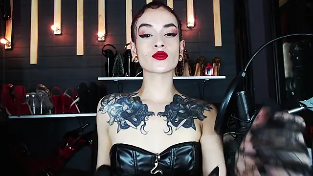 Liilith goddess  online show from December 2024 04:26:02 AM