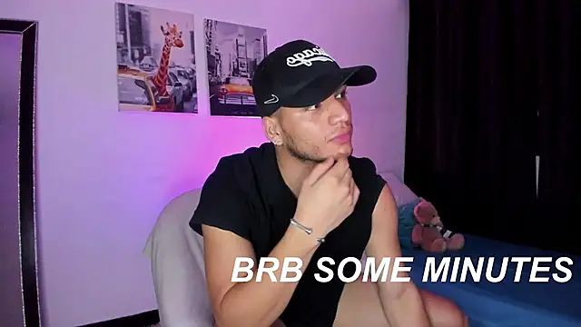 Snapshot of Curlblue chatting on January 2025 07:49:02 AM Curlblue online show from January 2025 07:49:02 AM