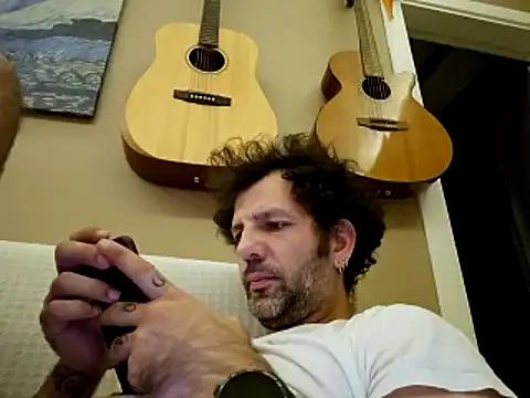 Snapshot of barney_tr chatting on September 2025 06:23:02 PM barney tr online show from September 2025 06:23:02 PM