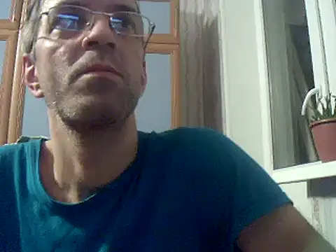Snapshot of konstantinbigcock chatting on December 2024 02:46:01 AM konstantinbigcock online show from December 2024 02:46:01 AM