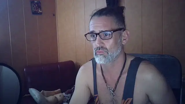 Snapshot of Lia_Y_PatrickX chatting on September 2025 09:53:02 PM Lia Y PatrickX online show from September 2025 09:53:02 PM