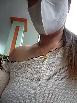 zizi public online show from February 2025 02:53:01 AM