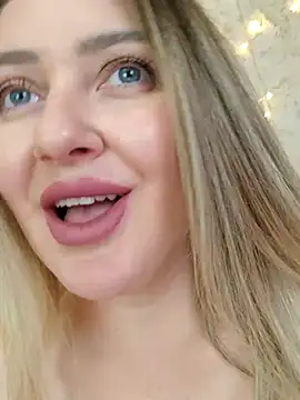 LadyLolyPop  online show from September 2025 06:24:02 AM