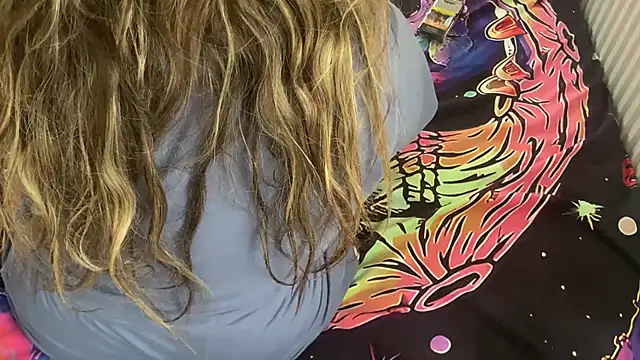 Snapshot of Ceyceys chatting on October 2025 09:42:02 AM Ceyceys online show from October 2025 09:42:02 AM