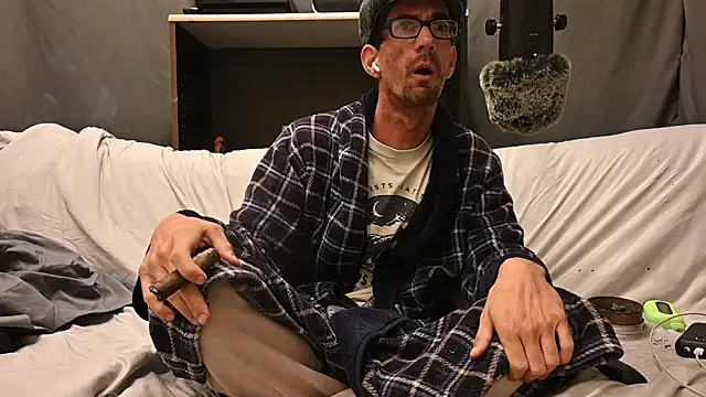 joeiandola online show from October 2025 02:29:02 PM