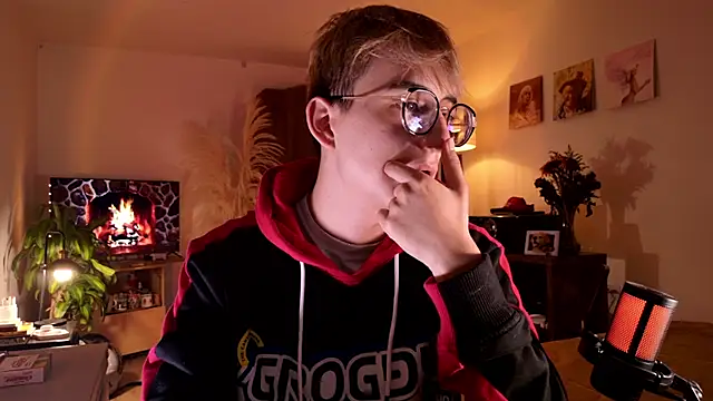 Mr evan1 online show from September 2025 04:34:01 PM