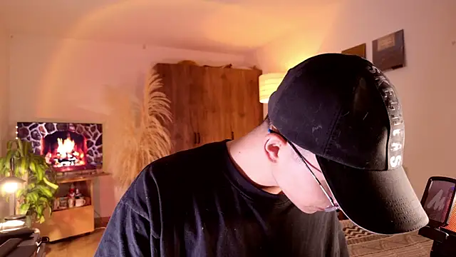 Mr evan1 online show from October 2025 04:27:02 PM