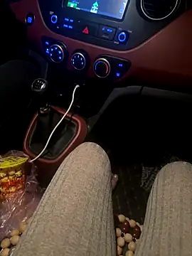 Snapshot of May-Squirt chatting on October 2025 06:28:02 PM May-Squirt online show from October 2025 06:28:02 PM