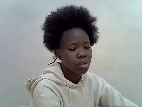 Snapshot of hey_its_andreana chatting on October 2025 10:57:02 AM hey its andreana online show from October 2025 10:57:02 AM