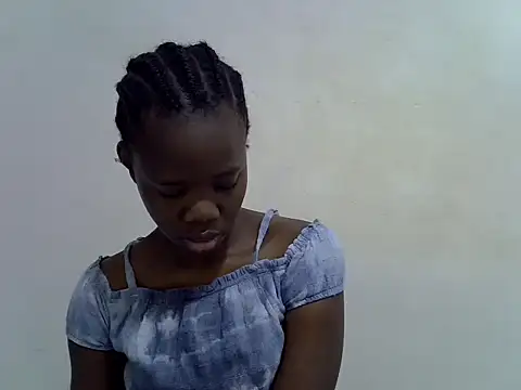 Snapshot of hey_its_andreana chatting on October 2025 08:06:02 PM hey its andreana online show from October 2025 08:06:02 PM