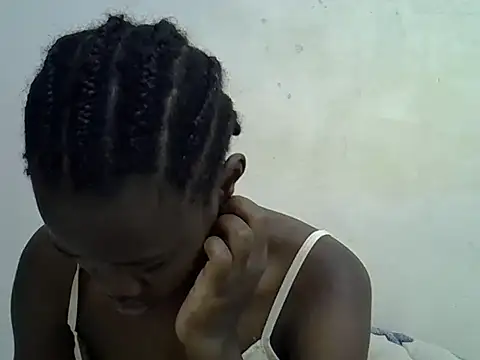 Snapshot of hey_its_andreana chatting on October 2025 06:09:02 PM hey its andreana online show from October 2025 06:09:02 PM