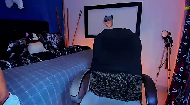 Marcelo j1 online show from December 2024 07:28:01 PM