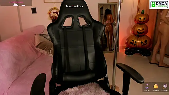 Snapshot of Lilabril chatting on October 2025 02:35:02 PM Lilabril online show from October 2025 02:35:02 PM