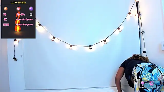 chanel brunette online show from January 2025 06:01:02 PM