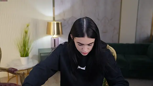 Tina Breeze online show from March 2025 07:47:02 AM