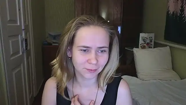 Riley Roo online show from February 2025 04:36:01 PM