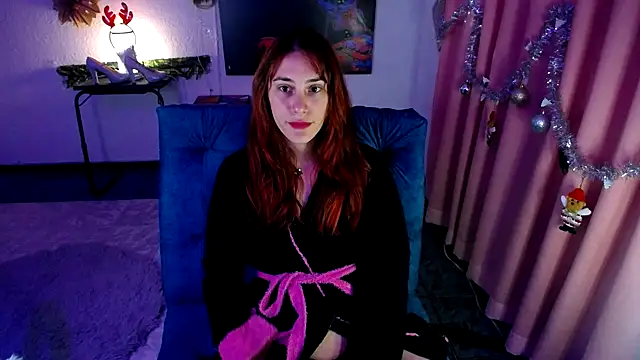 IsaBaileys  online show from December 2024 10:30:01 PM