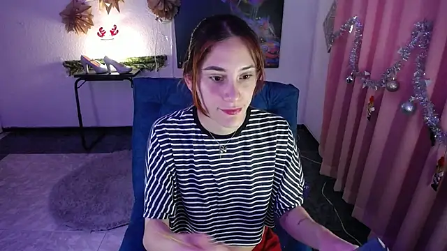 IsaBaileys  online show from December 2024 07:06:01 PM