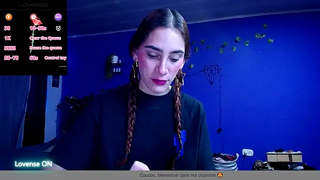 Snapshot of IsaBaileys_ chatting on September 2025 09:19:01 PM IsaBaileys online show from September 2025 09:19:01 PM