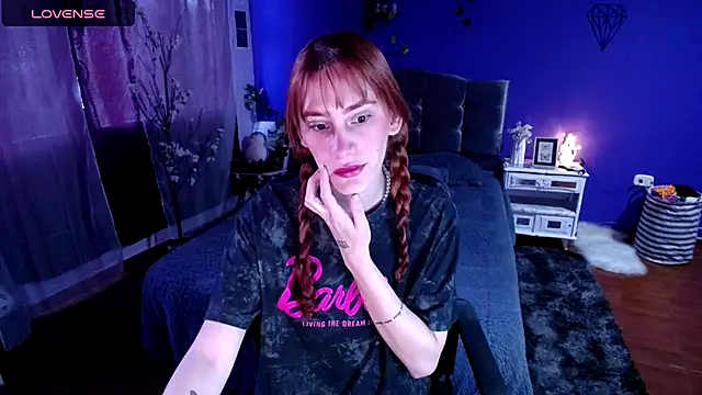 Snapshot of IsaBaileys_ chatting on November 2025 07:47:01 PM IsaBaileys online show from November 2025 07:47:01 PM