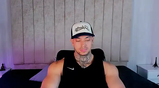 Snapshot of Stiven_collins chatting on December 2024 04:04:01 AM Stiven collins online show from December 2024 04:04:01 AM