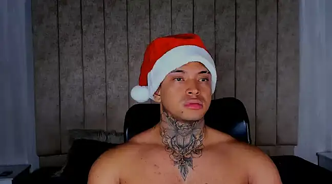 Snapshot of Stiven_collins chatting on December 2024 07:36:02 AM Stiven collins online show from December 2024 07:36:02 AM