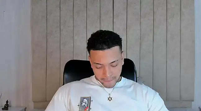 Snapshot of Stiven_collins chatting on December 2024 03:08:01 AM Stiven collins online show from December 2024 03:08:01 AM