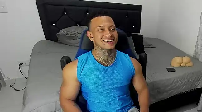 Snapshot of Stiven_collins chatting on January 2025 04:10:01 AM Stiven collins online show from January 2025 04:10:01 AM