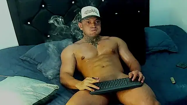Snapshot of Stiven_collins chatting on February 2025 06:39:02 AM Stiven collins online show from February 2025 06:39:02 AM