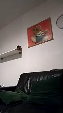 Snapshot of Knuffelstaaf123 chatting on October 2025 05:19:01 PM Knuffelstaaf123 online show from October 2025 05:19:01 PM