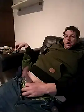 Snapshot of Knuffelstaaf123 chatting on November 2025 02:26:01 PM Knuffelstaaf123 online show from November 2025 02:26:01 PM