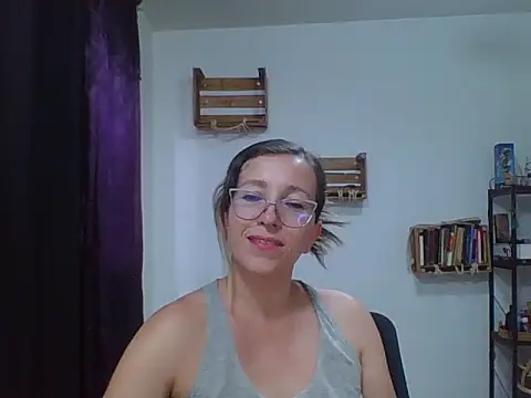 charlott ponce online show from September 2025 10:34:01 PM