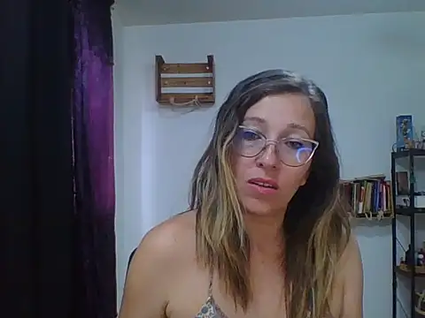 charlott ponce online show from September 2025 06:11:02 PM