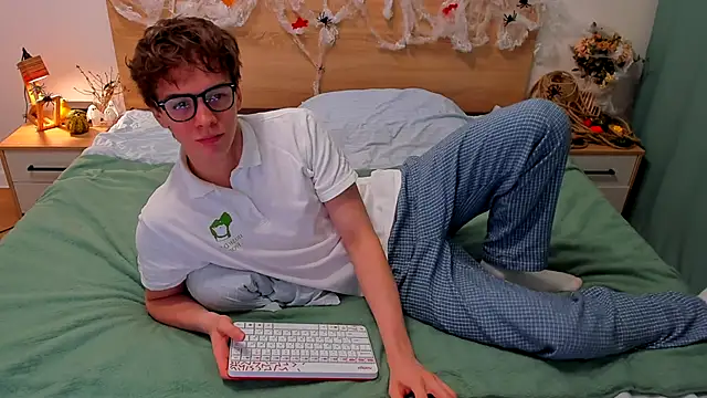 Fandi 777 online show from November 2025 06:02:02 AM